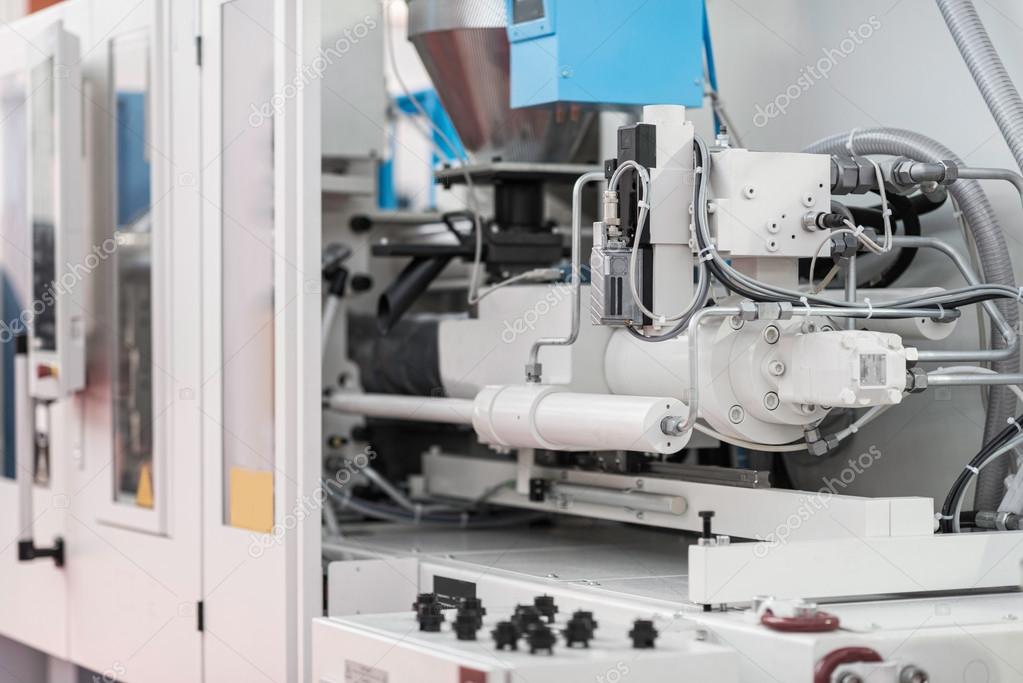 Injection moulding machine